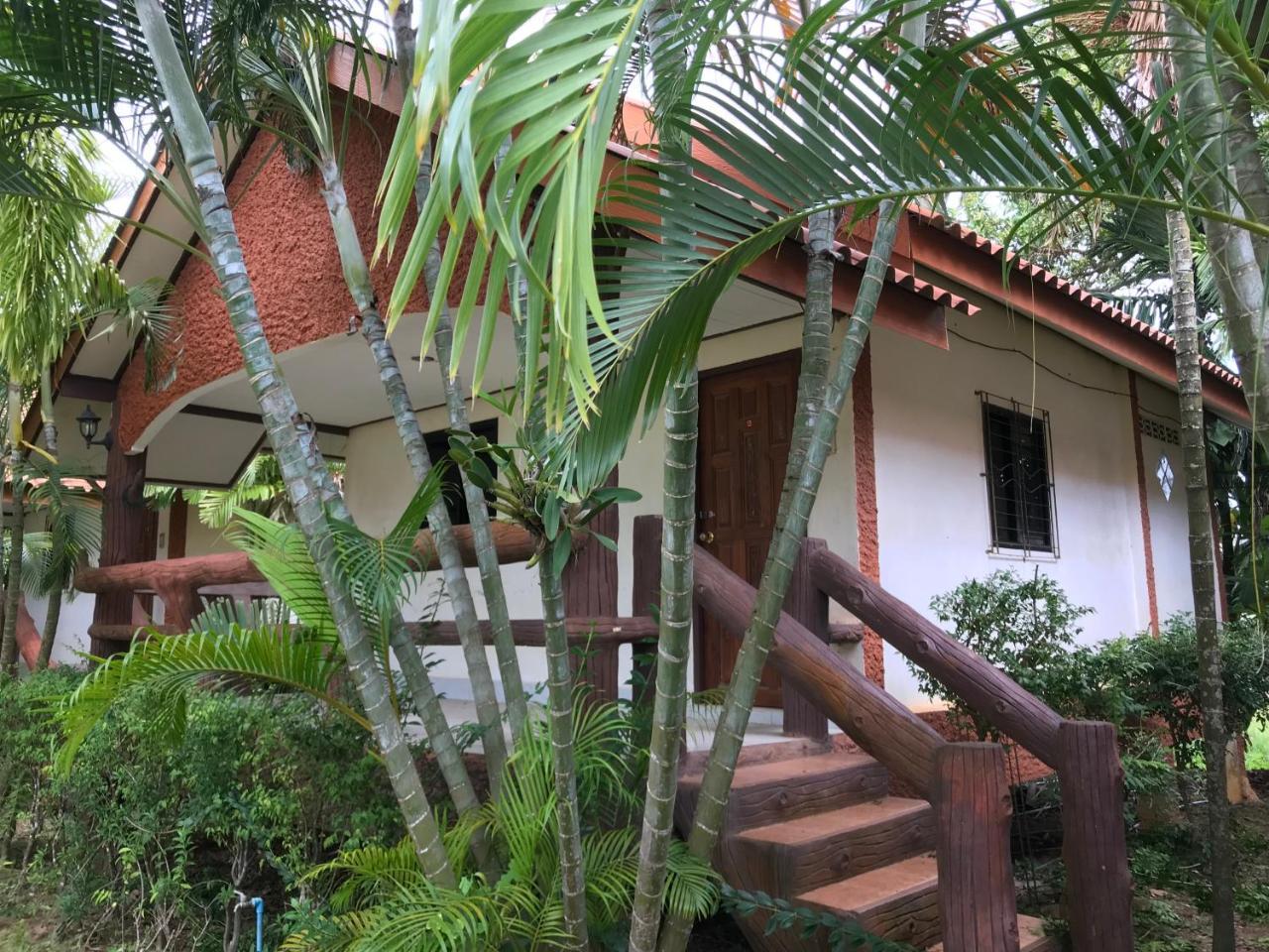 Lanta School Beach Resort Ko Lanta Exterior foto