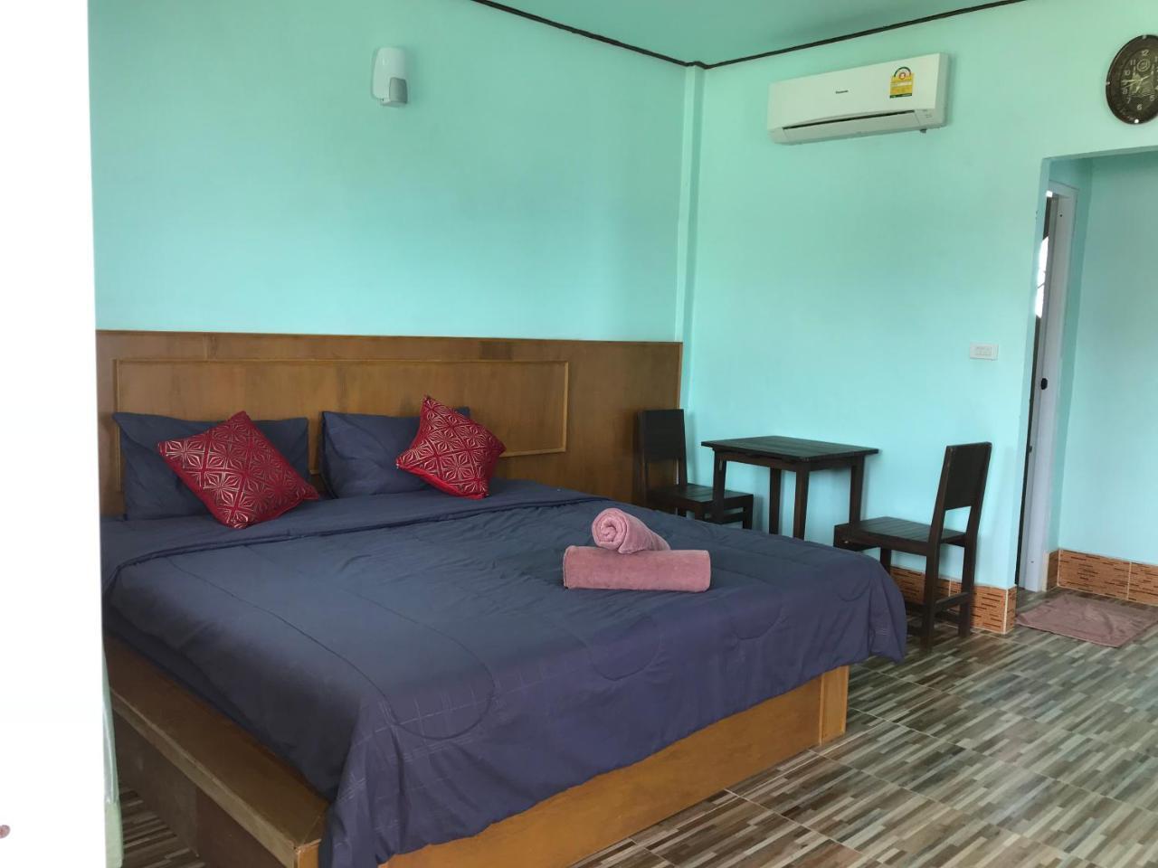 Lanta School Beach Resort Ko Lanta Exterior foto
