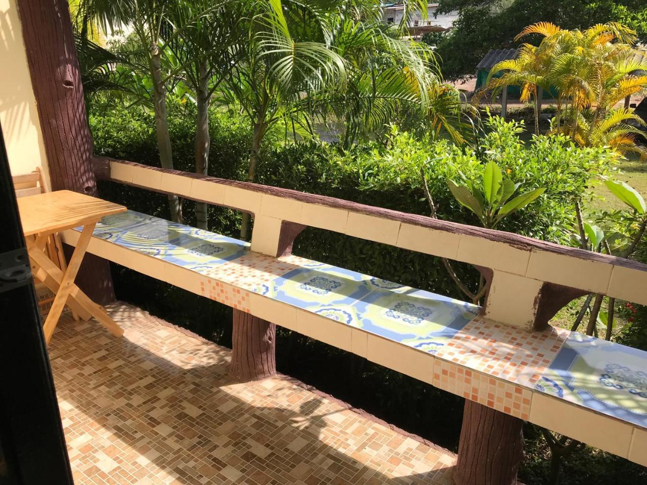Lanta School Beach Resort Ko Lanta Exterior foto